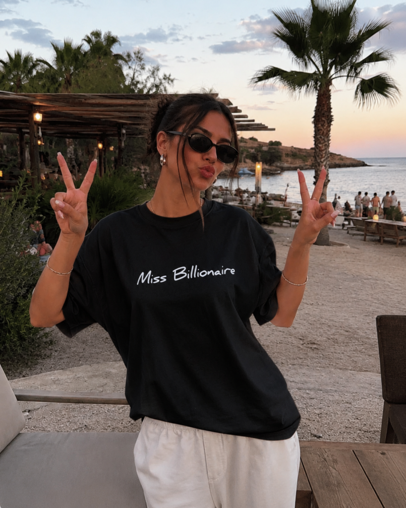 Черна памучна тениска Miss Billionaire — 4